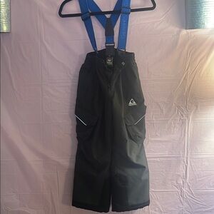 Gerry Weber Black Pants with Suspenders and Waterproof Material